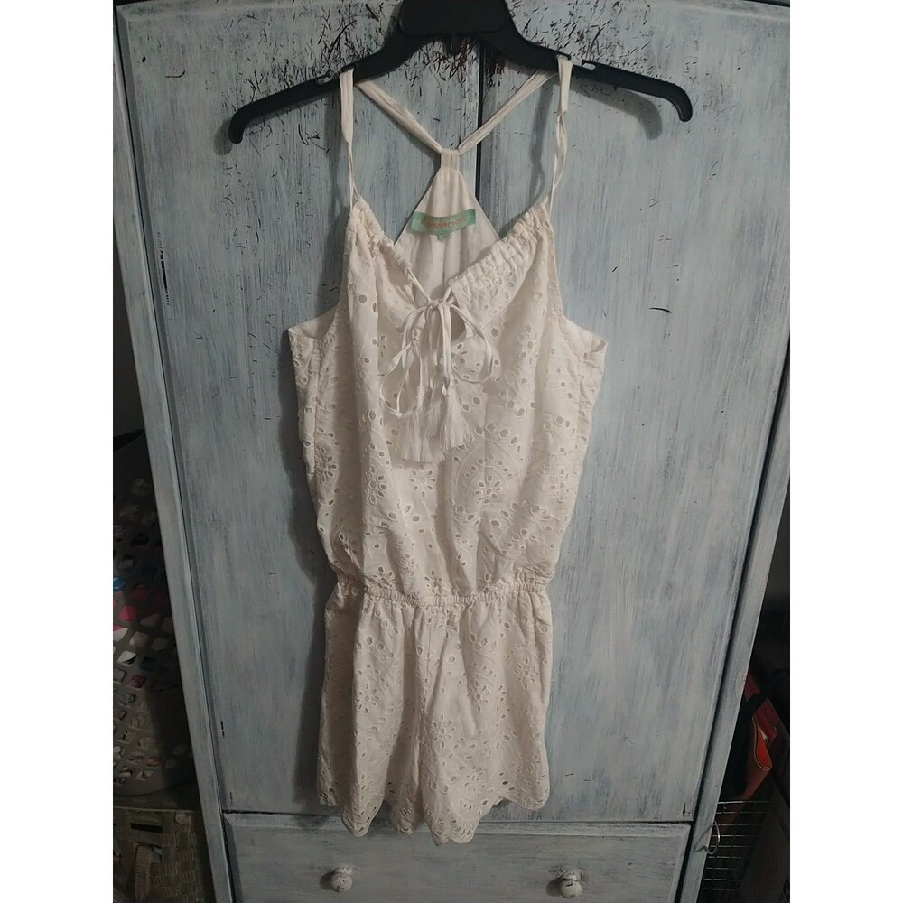 Kareena's Embroidered Shorts Romper White Medium Boho Cottage Core Feminine
